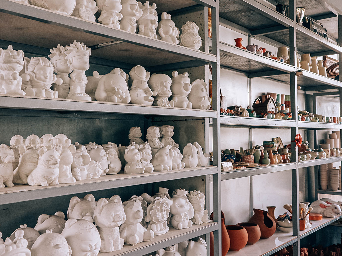 Làng nghề rót khuôn tượng thạch cao đã sản xuất hơn 1000 tượng cho mỗi tháng ra thị trường