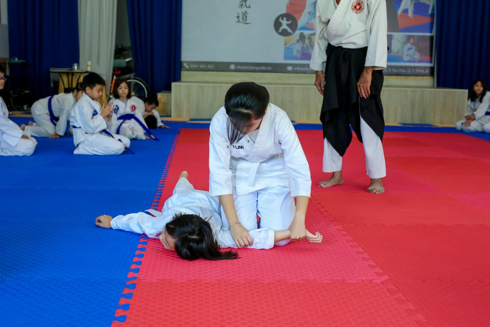 KHÓA HỌC KỸ NĂNG TỰ VỆ