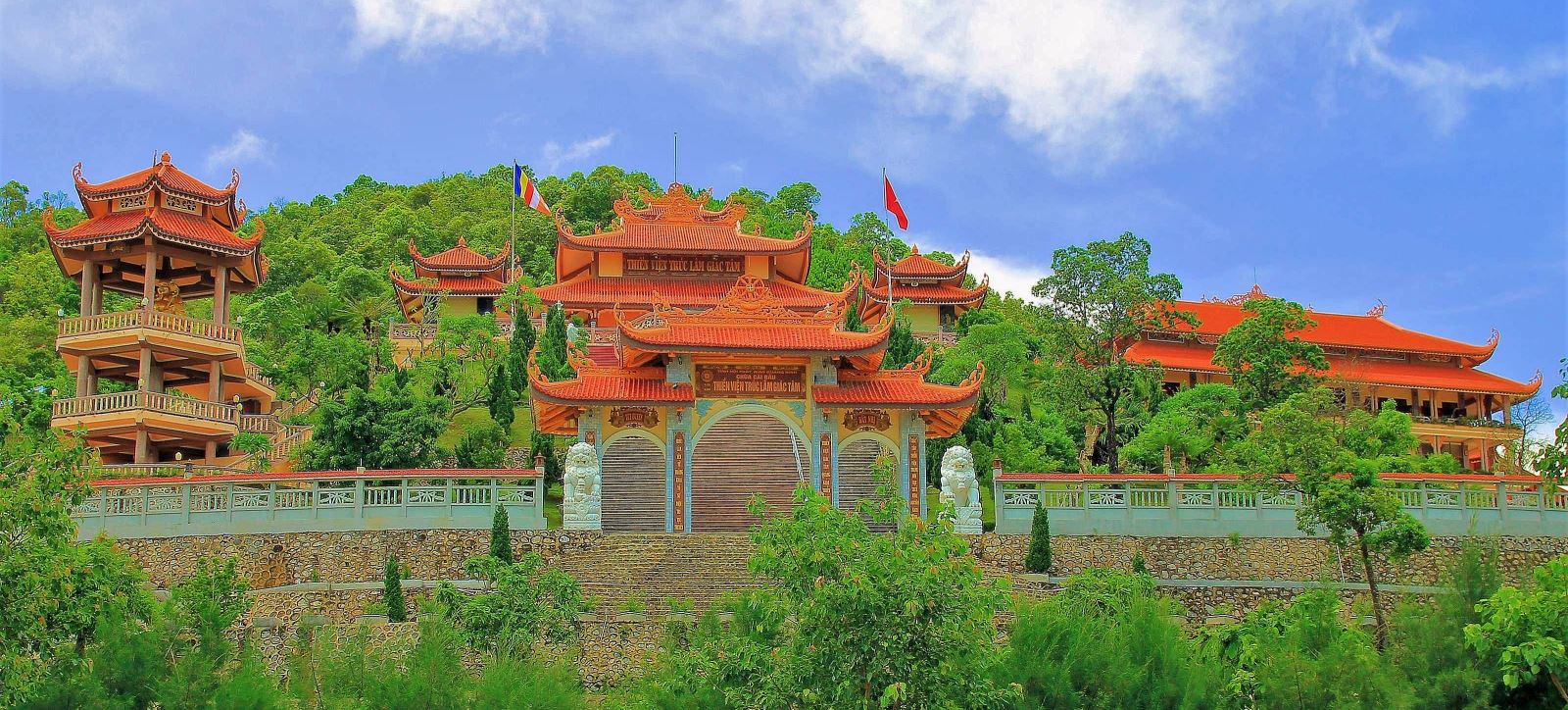 Thiền viện Trúc Lâm Từ Giác