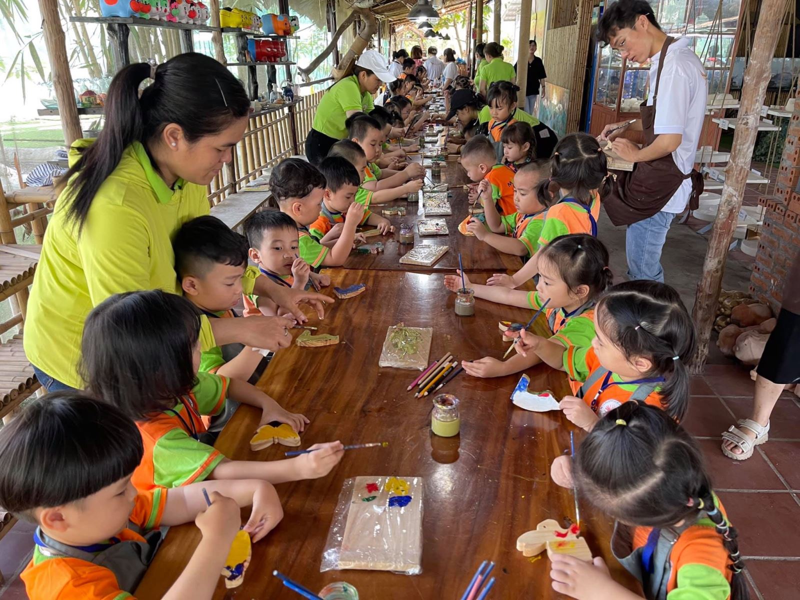 TỔ CHỨC HOẠT ĐỘNG NGOẠI KHÓA CHO TRẺ - MỘT ĐỊA ĐIỂM KHÔNG THỂ BỎ QUA