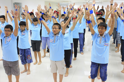 Ý Kiến Phụ Huynh và Học Viên tham dự Khóa Huấn Luyện NHÂN TRÍ DŨNG (Khóa 8)